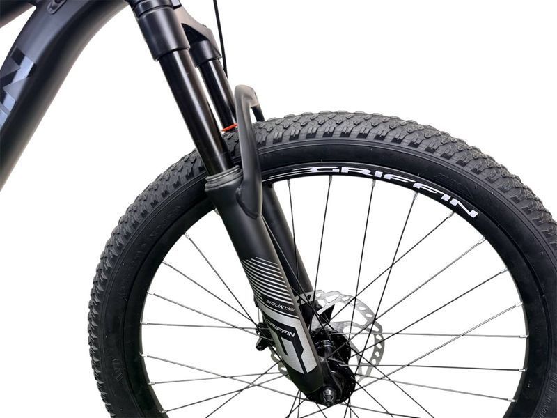 Griffin Power 24" 2026 2085976911879 фото